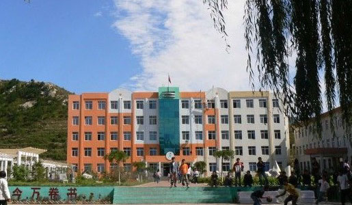 大理石餐桌价格是多少(图1)